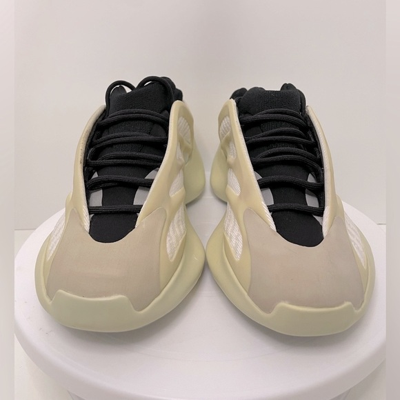 Cream and White Sneakers - Size 5 - Picture 7 of 11